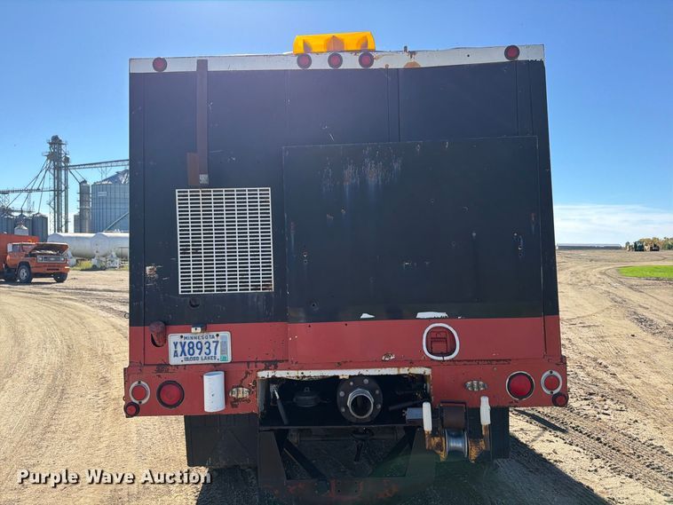 image for item FT7542 1992 GMC C6 water truck