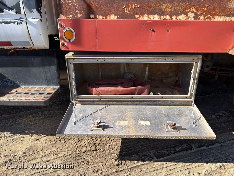 image for item FT7542 1992 GMC C6 water truck