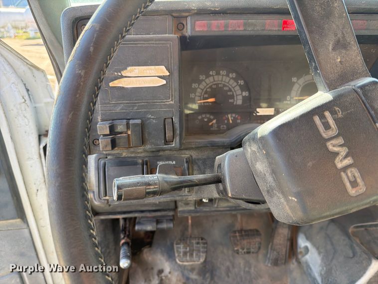 image for item FT7542 1992 GMC C6 water truck