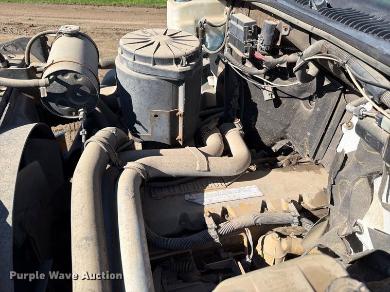 image for item FT7542 1992 GMC C6 water truck