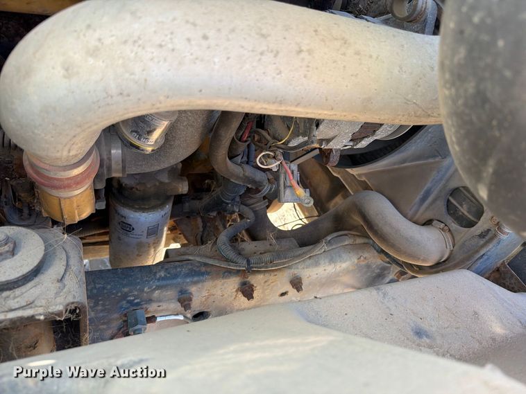 image for item FT7542 1992 GMC C6 water truck
