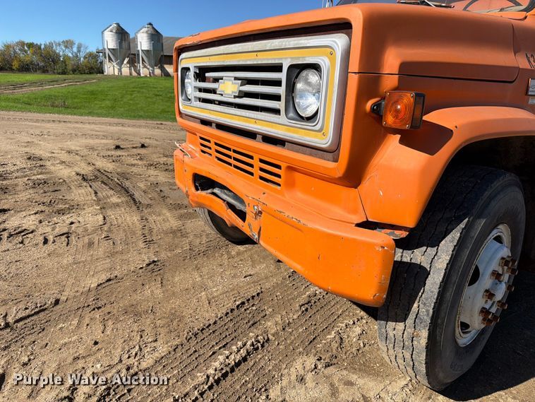 image for item FT7543 1984 Chevrolet C7 tank truck