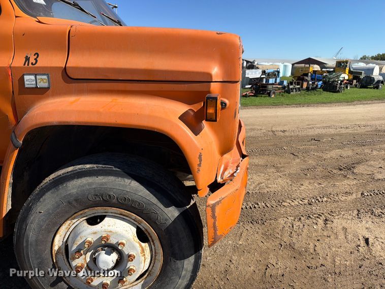 image for item FT7543 1984 Chevrolet C7 tank truck