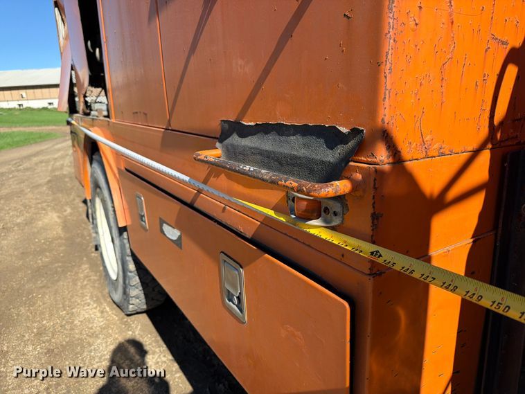 image for item FT7543 1984 Chevrolet C7 tank truck