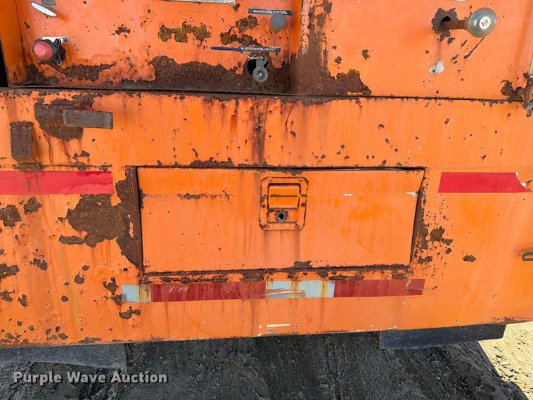 image for item FT7543 1984 Chevrolet C7 tank truck