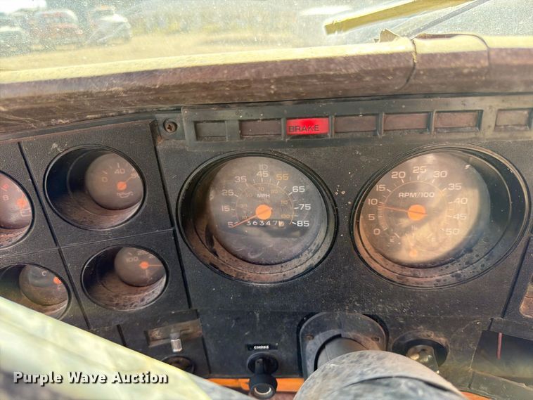 image for item FT7543 1984 Chevrolet C7 tank truck