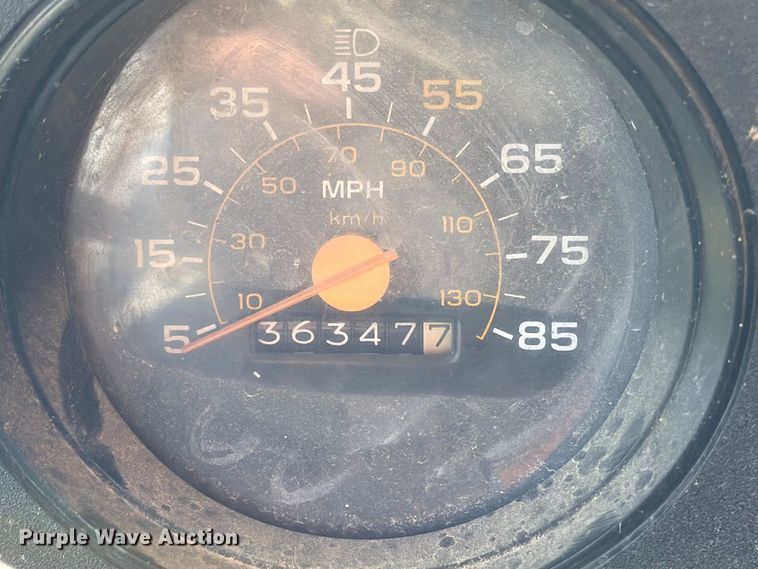 image for item FT7543 1984 Chevrolet C7 tank truck