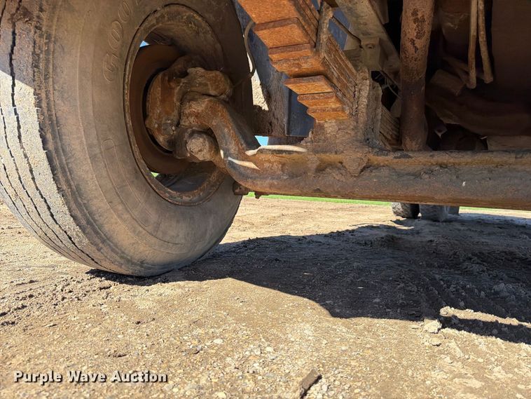 image for item FT7543 1984 Chevrolet C7 tank truck