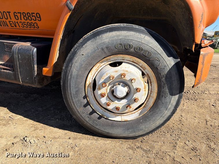 image for item FT7543 1984 Chevrolet C7 tank truck