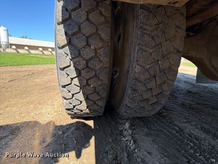 image for item FT7543 1984 Chevrolet C7 tank truck