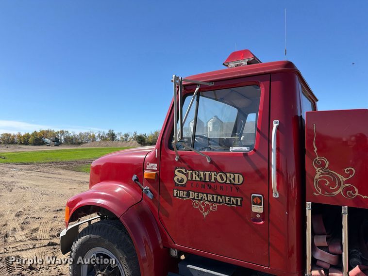 image for item FT7545 1990 International 4700 pumper fire truck