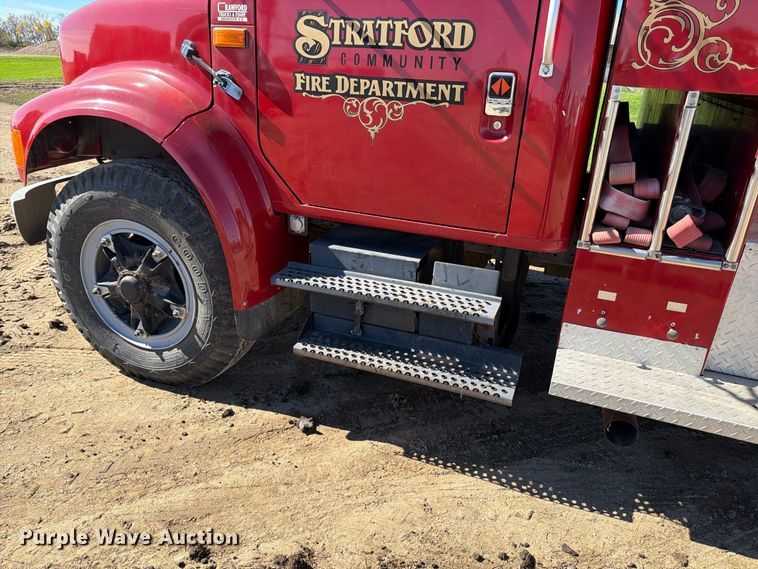 image for item FT7545 1990 International 4700 pumper fire truck