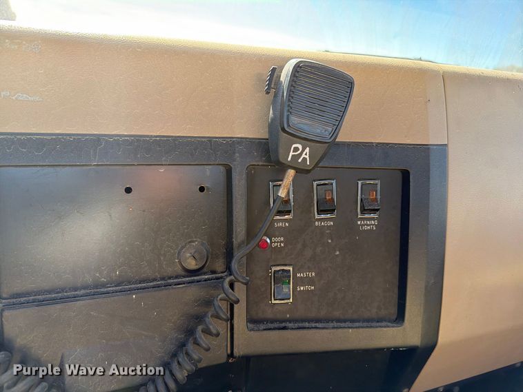 image for item FT7545 1990 International 4700 pumper fire truck