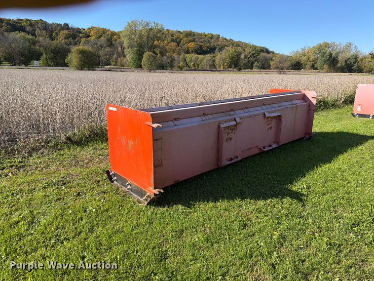 image for item FT7553 skid steer snow pusher