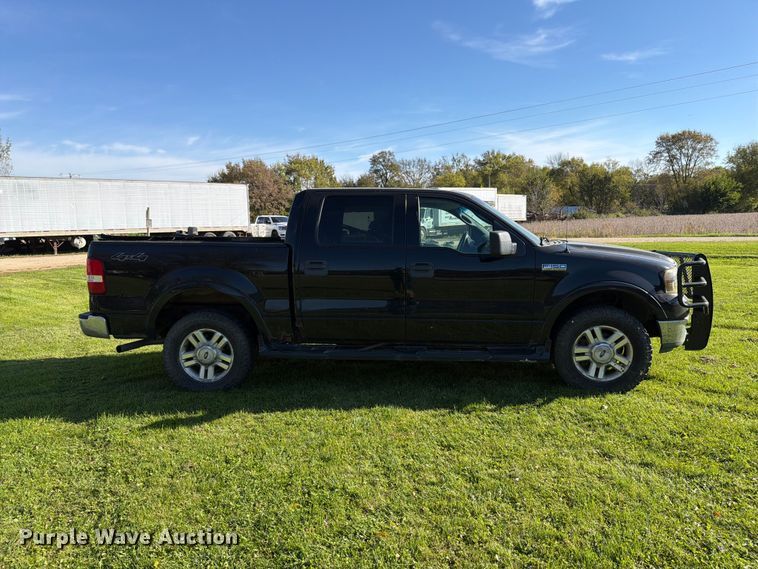image for item FT7555 2004 Ford F150 Crew Cab pickup truck