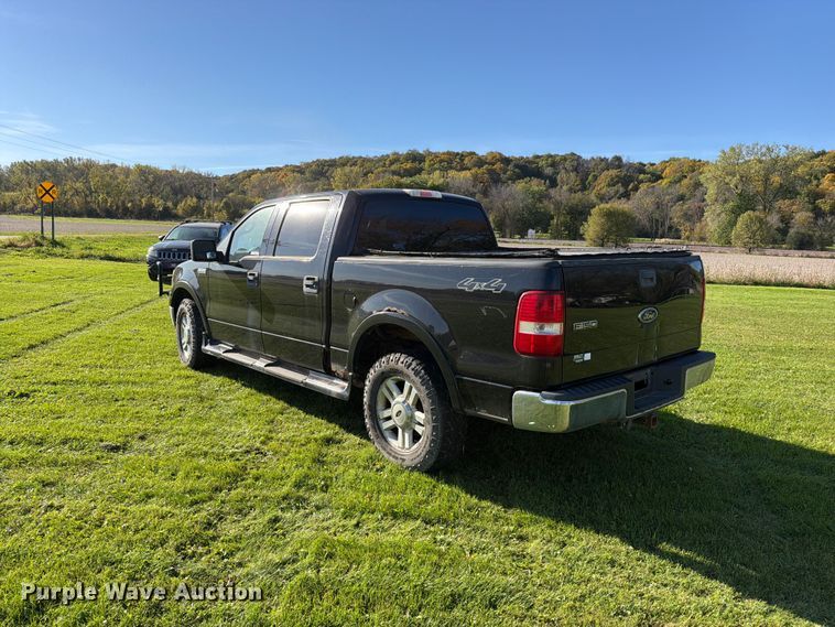 image for item FT7555 2004 Ford F150 Crew Cab pickup truck