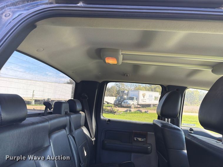 image for item FT7555 2004 Ford F150 Crew Cab pickup truck