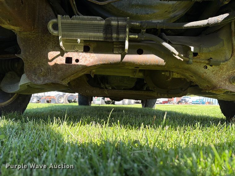 image for item FT7555 2004 Ford F150 Crew Cab pickup truck