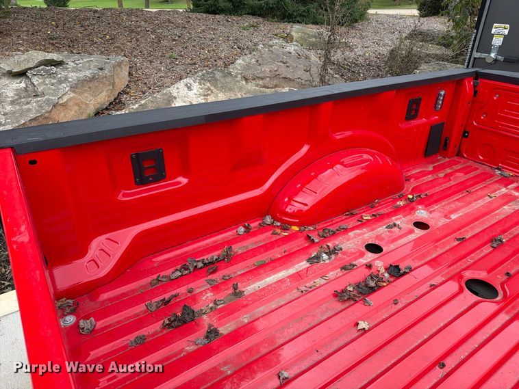 image for item FT8143 Ford Super Duty pickup bed