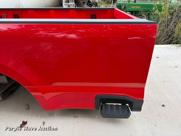 image for item FT8143 Ford Super Duty pickup bed