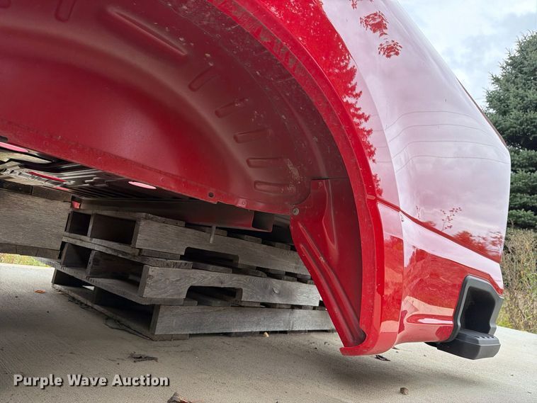 image for item FT8143 Ford Super Duty pickup bed