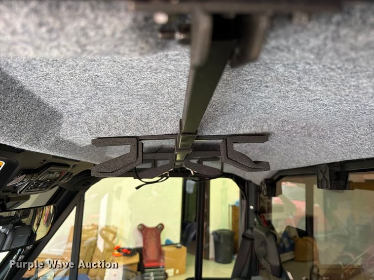 image for item FU1054 2024 CanAm Defender 6x6 HD10 utility vehicle