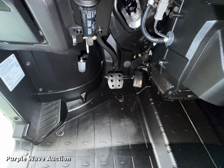 image for item FU1054 2024 CanAm Defender 6x6 HD10 utility vehicle