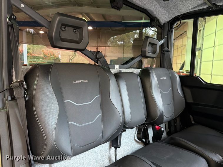 image for item FU1054 2024 CanAm Defender 6x6 HD10 utility vehicle