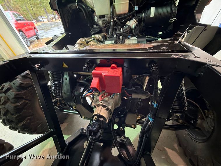image for item FU1054 2024 CanAm Defender 6x6 HD10 utility vehicle