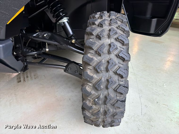 image for item FU1054 2024 CanAm Defender 6x6 HD10 utility vehicle