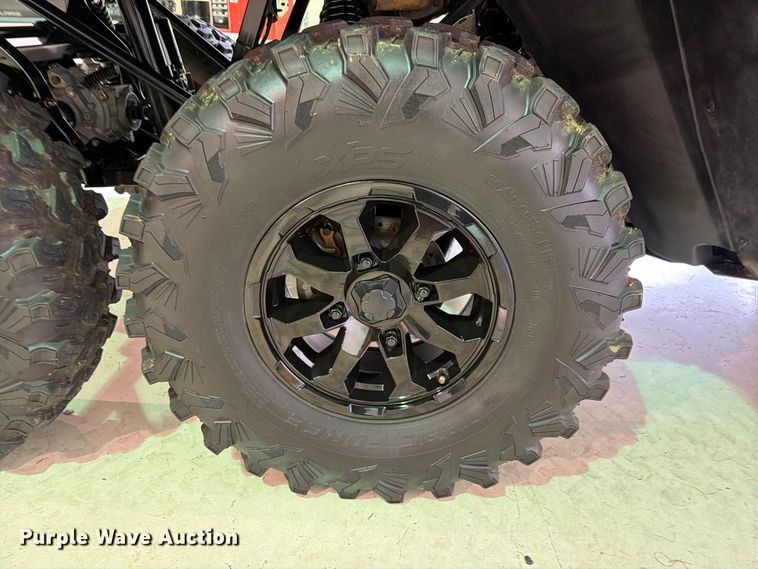 image for item FU1054 2024 CanAm Defender 6x6 HD10 utility vehicle