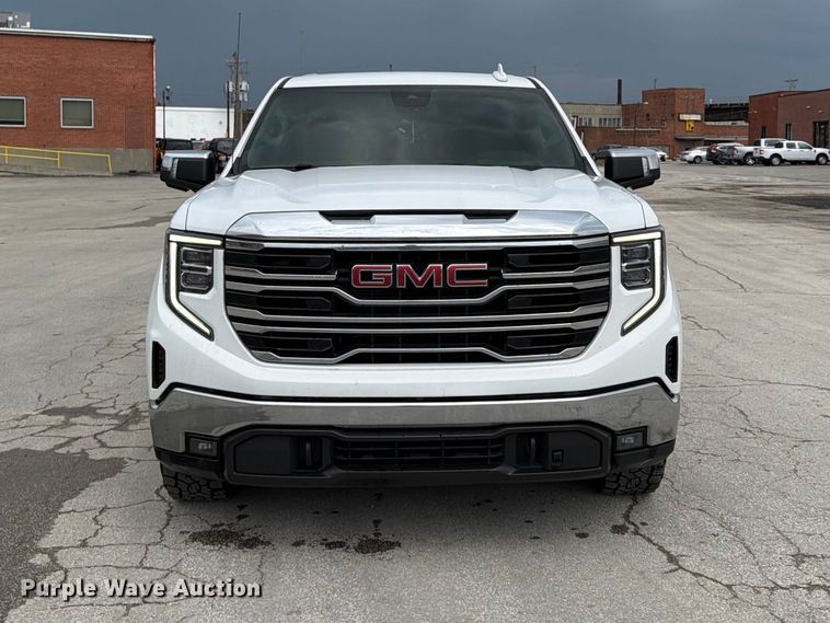 image for item FU4643 2023 GMC Sierra 1500 Crew Cab pickup truck