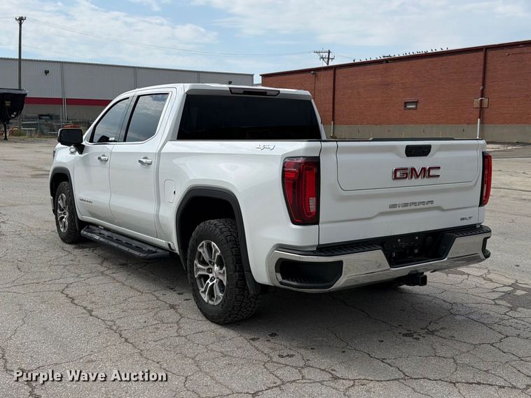 image for item FU4643 2023 GMC Sierra 1500 Crew Cab pickup truck