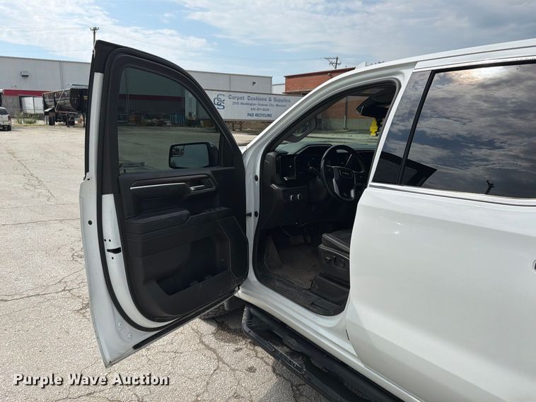 image for item FU4643 2023 GMC Sierra 1500 Crew Cab pickup truck