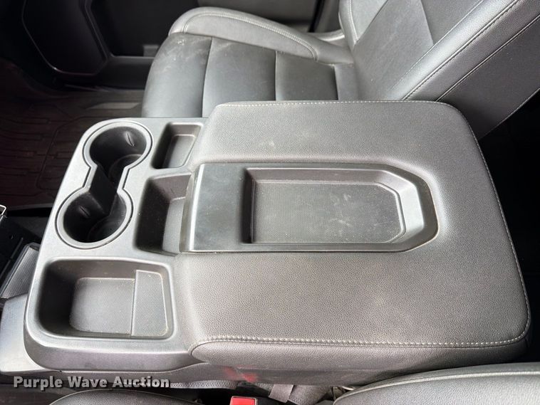 image for item FU4643 2023 GMC Sierra 1500 Crew Cab pickup truck