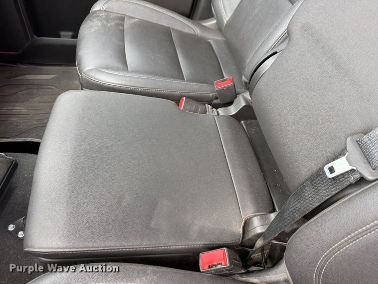 image for item FU4643 2023 GMC Sierra 1500 Crew Cab pickup truck