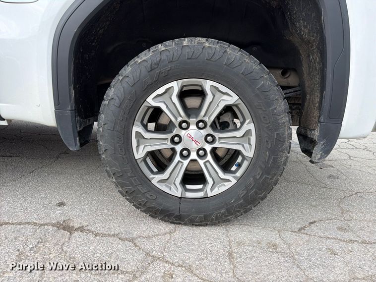 image for item FU4643 2023 GMC Sierra 1500 Crew Cab pickup truck
