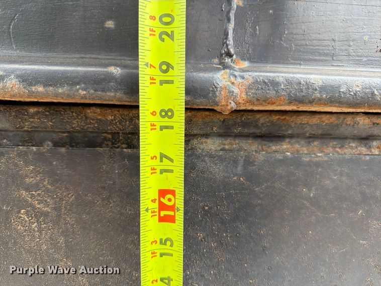image for item FU4698 1996 Ford F350 flatbed pickup truck