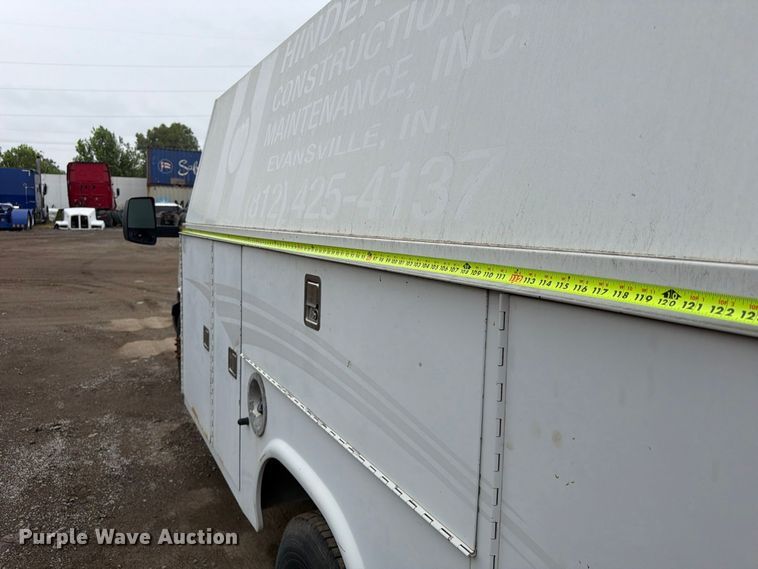 image for item FU4725 2012 Chevrolet Express 3500 utility van