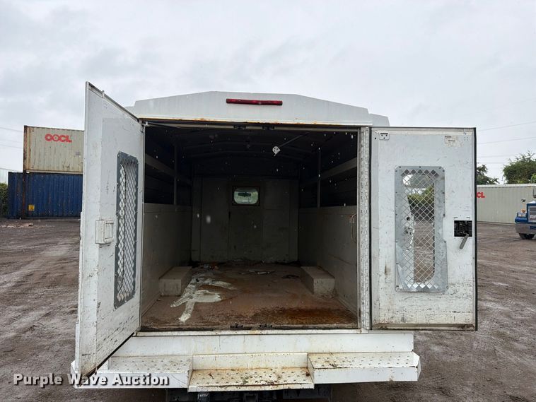 image for item FU4725 2012 Chevrolet Express 3500 utility van