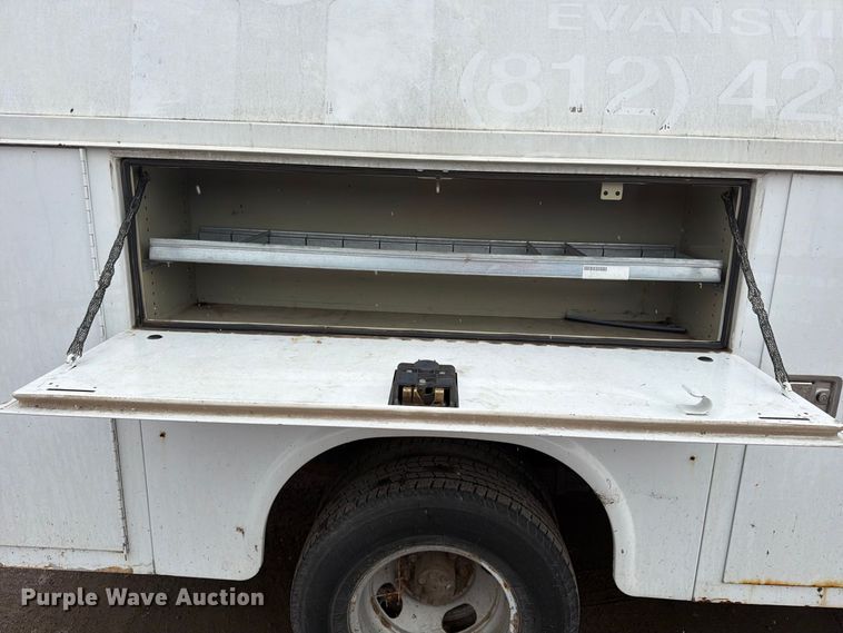 image for item FU4725 2012 Chevrolet Express 3500 utility van