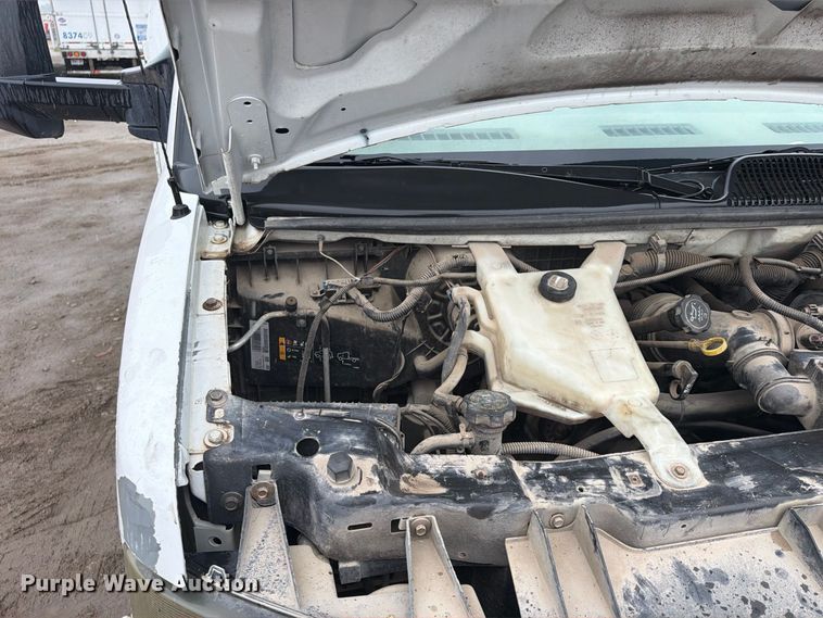 image for item FU4725 2012 Chevrolet Express 3500 utility van