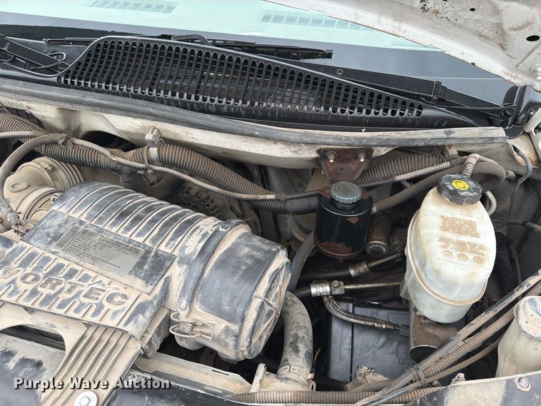 image for item FU4725 2012 Chevrolet Express 3500 utility van