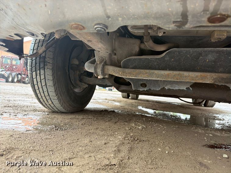 image for item FU4725 2012 Chevrolet Express 3500 utility van