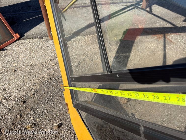 image for item FU4754 Forklift doors