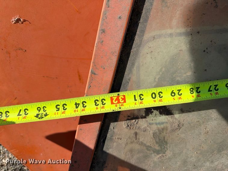 image for item FU4754 Forklift doors