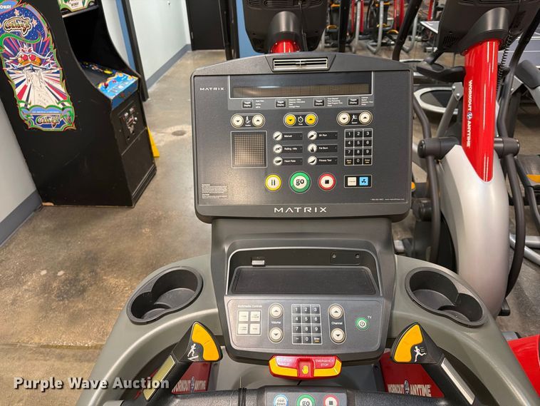 image for item FU4755 (3) Matrix T-5X-07-C treadmills