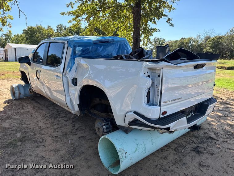 image for item FV2004 2025 Chevrolet Silverado 1500 RST Crew Cab pickup truck