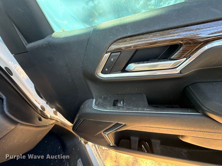 image for item FV2004 2025 Chevrolet Silverado 1500 RST Crew Cab pickup truck