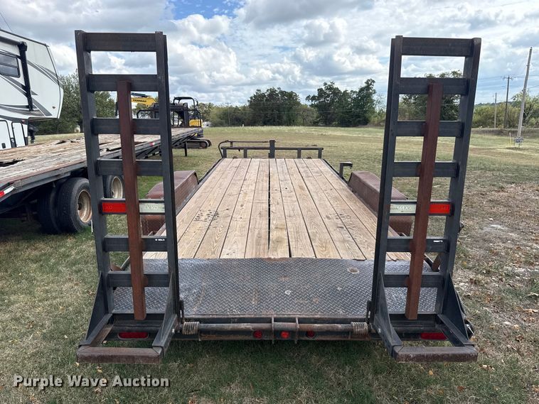 image for item FV2006 Maxx-D equipment trailer